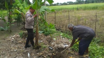 Sosialisasi Ketahanan Pangan, Bhabinkamtibmas Desa Jagaraga Rangkul Petani Lokal