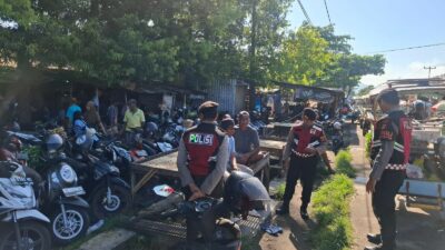 Inovasi KEMOS 110 Disosialisasikan Sat Samapta Polres Lobar di Desa Gerung Selatan