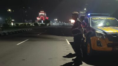 Antisipasi Kejahatan Malam, Sat Samapta Patroli ke Desa Rumak